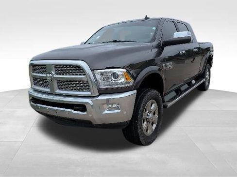 Used 2017 RAM 2500 Laramie AWD/4WD image 7