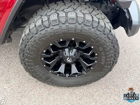 Used 2021 Jeep Wrangler Unlimited Rubicon AWD/4WD image 10