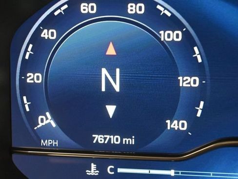 Used 2024 Chevrolet Silverado 1500 RST AWD/4WD image 4