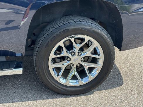 Used 2019 Chevrolet Tahoe LT AWD/4WD image 10