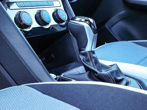 New 2026 Volkswagen Taos S image 33