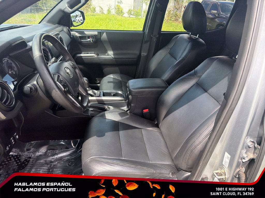 Used 2017 Toyota Tacoma TRD Sport w/ Tow Package RWD image 14
