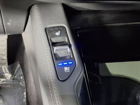 Used 2022 Kia Telluride SX w/ SX Prestige Package image 28