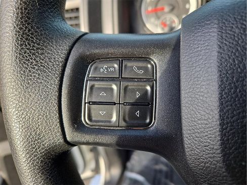 Used 2014 RAM 1500 Express image 20