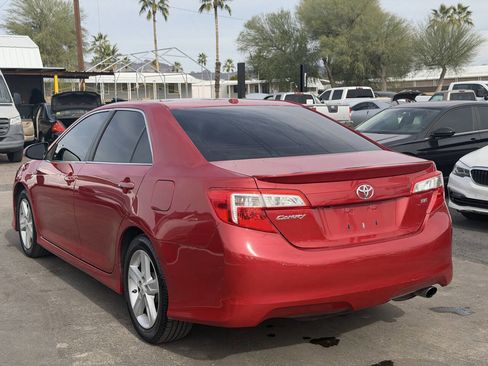 Used 2012 Toyota Camry SE image 7