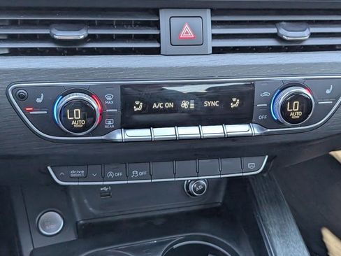 Used 2019 Audi A4 2.0T Premium w/ Convenience Package image 28