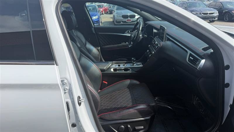 Used 2019 Genesis G70 2.0T Advanced w/ Sport Package RWD image 5