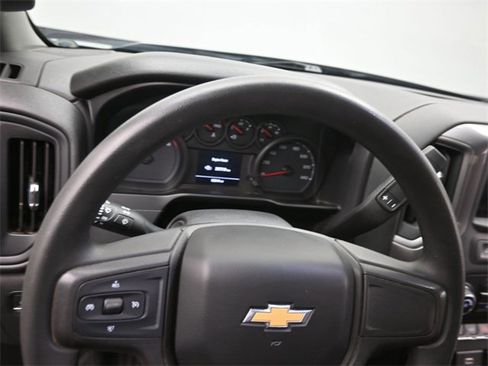 Used 2020 Chevrolet Silverado 1500 Custom w/ Custom Value Package image 11