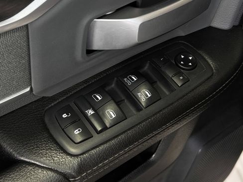 Used 2020 RAM 2500 Big Horn AWD/4WD image 10