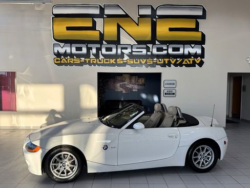 Used 2003 BMW Z4 2.5i image 6