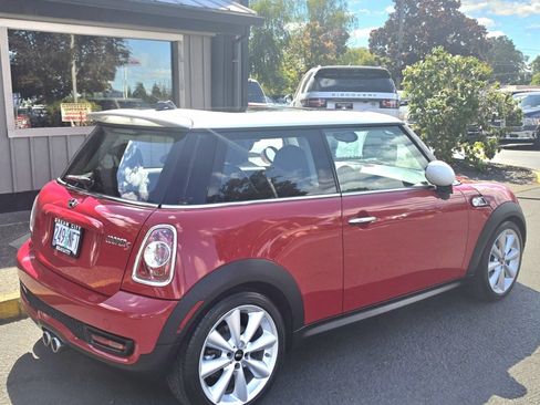 Used 2012 MINI Cooper S FWD image 9