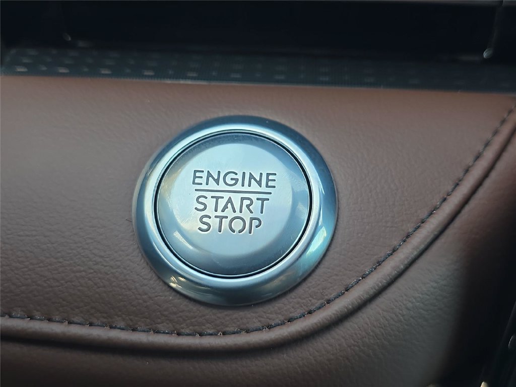 New 2026 Lincoln Nautilus Reserve AWD/4WD image 15