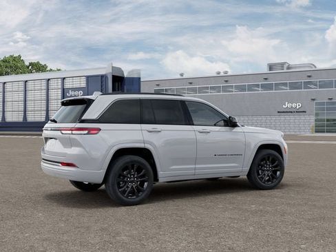 New 2026 Jeep Grand Cherokee Limited AWD/4WD image 4