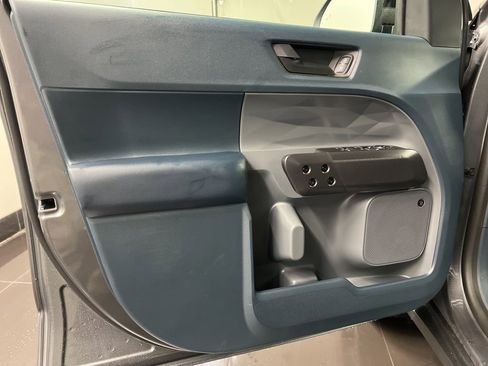 New 2026 Ford Maverick Lariat w/ Black Appearance Package image 28