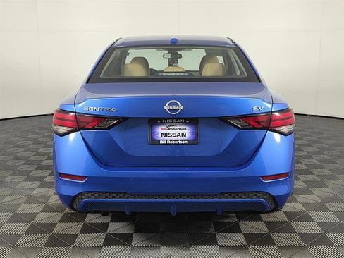 Used 2024 Nissan Sentra SV w/ SV Premium Package FWD image 5