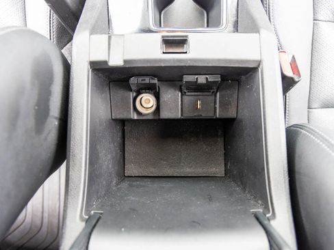 Used 2016 Honda Accord Touring image 38