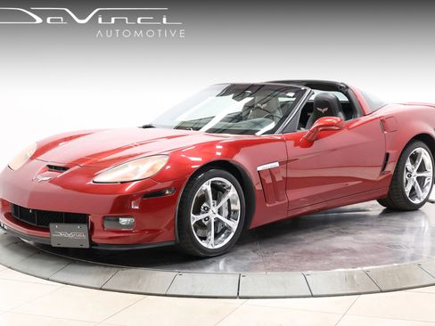 Used 2011 Chevrolet Corvette Grand Sport w/ Preferred Equipment Group RWD image 1