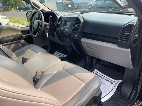Used 2017 Ford F150 XL w/ Equipment Group 101A Mid AWD/4WD image 20