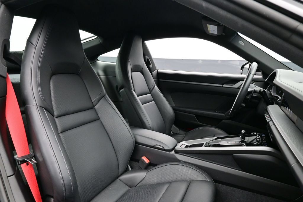 Certified 2026 Porsche 911 Carrera 4S AWD/4WD image 13