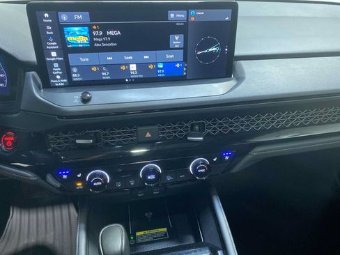 Used 2025 Honda Accord Touring image 16