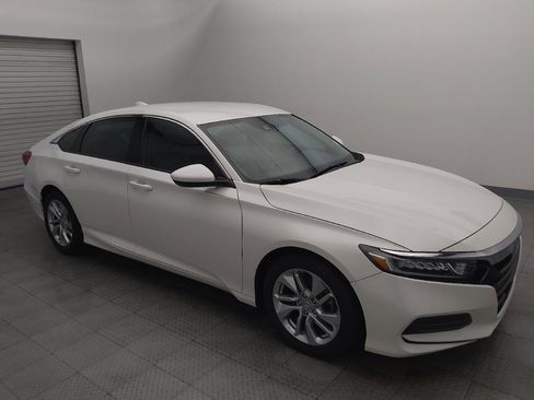 Used 2019 Honda Accord LX image 11