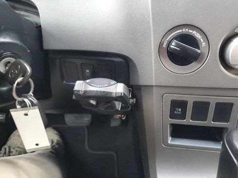 Used 2011 Toyota Tundra 4x4 Double Cab image 34