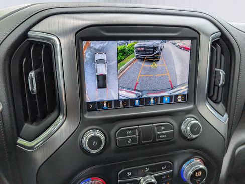 Used 2020 GMC Sierra 3500 Denali w/ Technology Package AWD/4WD image 28