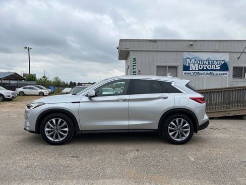 Used 2021 INFINITI QX50 Luxe w/ Cargo Package image 4