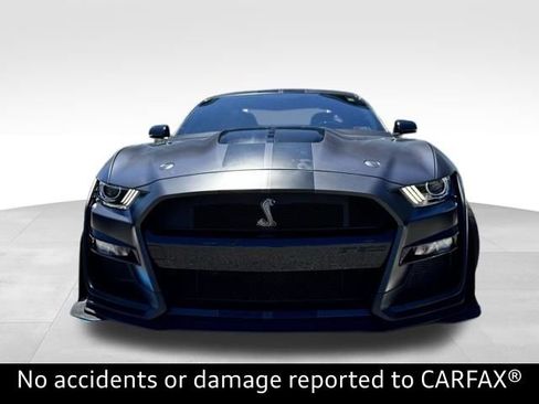 Used 2022 Ford Mustang Shelby GT500 w/ Carbon Fiber Track Pack RWD image 2