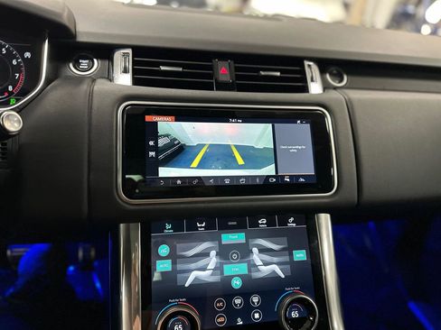 Used 2021 Land Rover Range Rover Sport HSE Silver Edition image 27