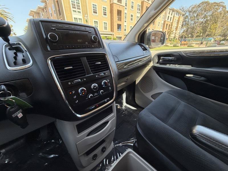 Used 2016 Dodge Grand Caravan SE w/ Quick Order Package 29E SE FWD image 53