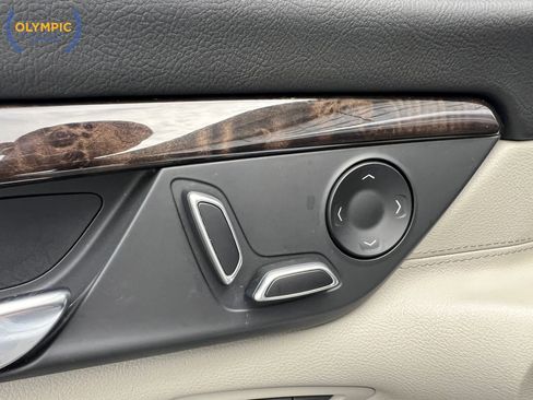 Used 2016 Cadillac CT6 Luxury image 38