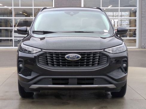 New 2026 Ford Escape SE image 8