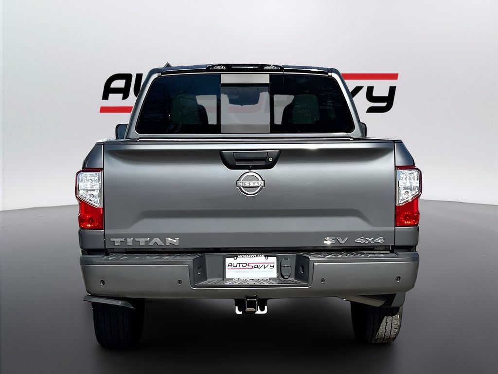 Used 2023 Nissan Titan SV w/ Accessory Utility Package AWD/4WD image 6