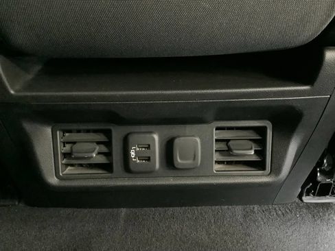 Used 2019 Chevrolet Silverado 1500 LT w/ All-Star Edition AWD/4WD image 39