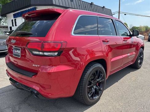 Used 2015 Jeep Grand Cherokee SRT w/ Luxury Group II AWD/4WD image 3