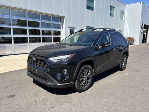 Used 2025 Toyota RAV4 XLE Premium w/ Weather Package AWD/4WD image 1