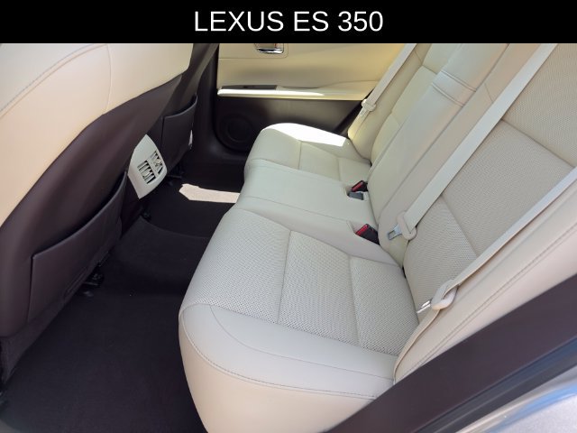 Used 2017 Lexus ES 350 w/ Premium Package FWD image 17