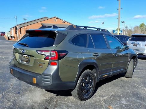 Used 2022 Subaru Outback Wilderness image 16