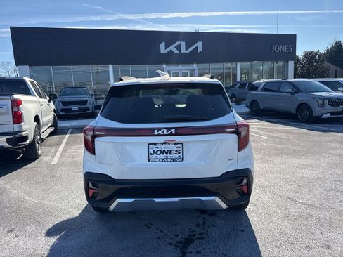 New 2026 Kia Seltos EX w/ EX Sunroof Package AWD/4WD image 6