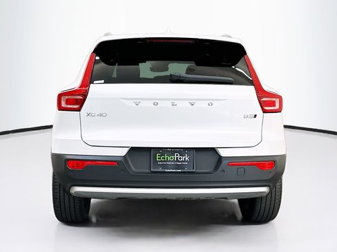 Used 2023 Volvo XC40 B5 Plus w/ Climate Package AWD/4WD image 7