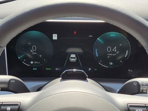 New 2026 Hyundai Tucson Limited image 23