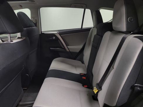 Used 2017 Toyota RAV4 XLE AWD/4WD image 26