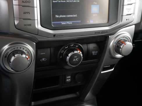 Used 2016 Toyota 4Runner SR5 image 23