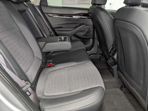 Used 2024 Kia Seltos S AWD/4WD image 40