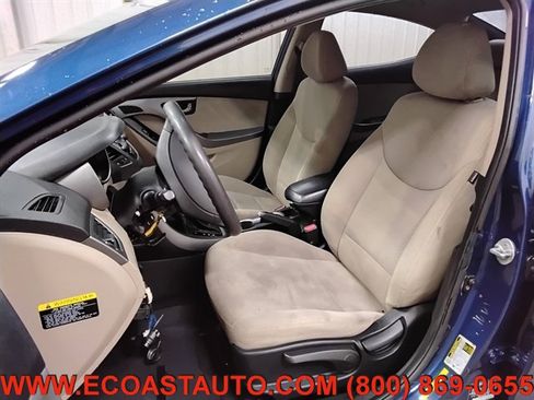 Used 2016 Hyundai Elantra SE w/ Option Group 02 image 10