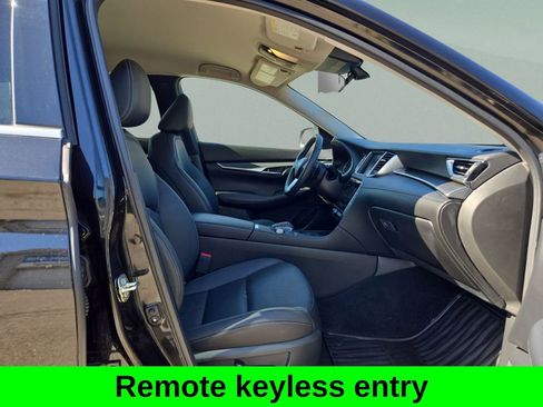 Used 2025 INFINITI QX50 Pure image 19