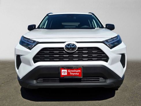 Certified 2025 Toyota RAV4 LE AWD/4WD image 10