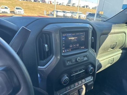 Used 2021 Chevrolet Silverado 1500 Custom image 6