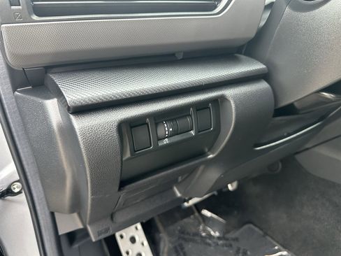 Used 2025 Subaru Crosstrek 2.5i Sport image 58
